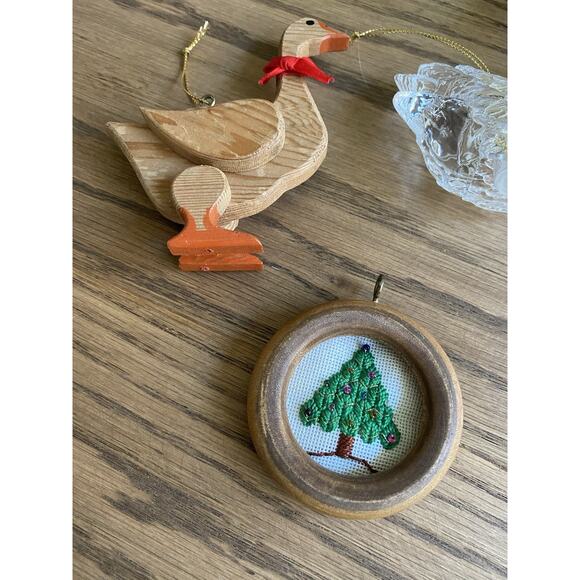 Vintage Christmas Tree Ornament Lot Variety Lot of 11 Wood Glass Needlepoint - Picture 5 of 9